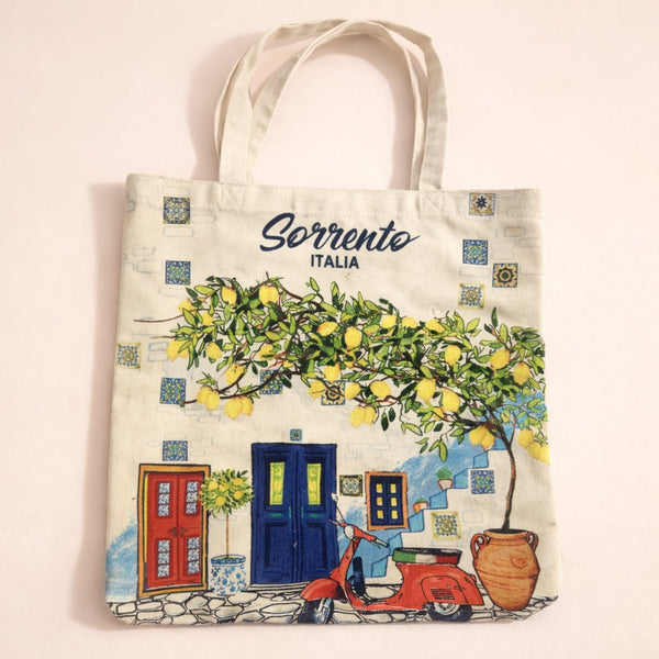 Sorrento tote with vintage charm
